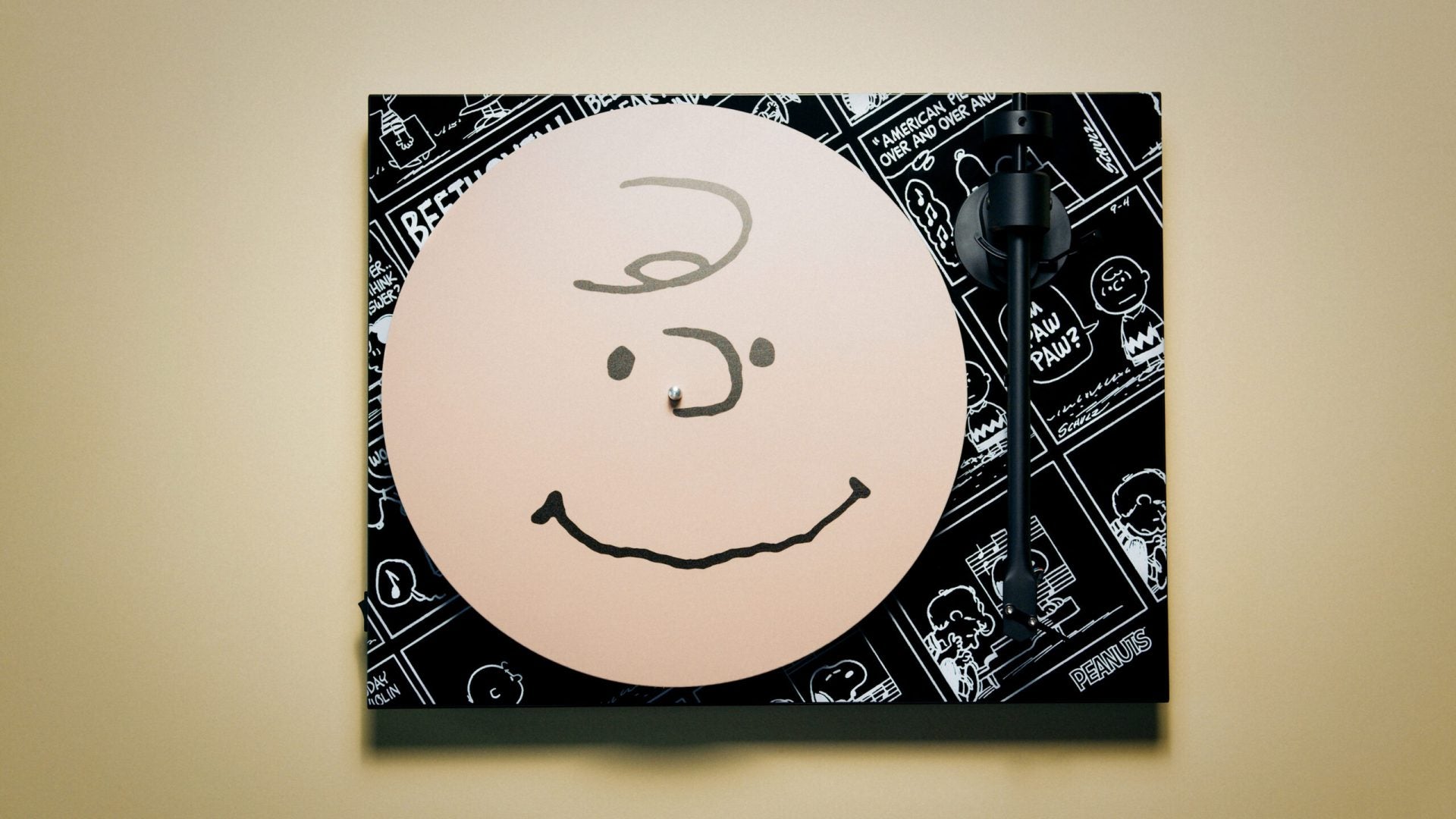 Pro-ject audio Peanuts Turntable Limited Edition